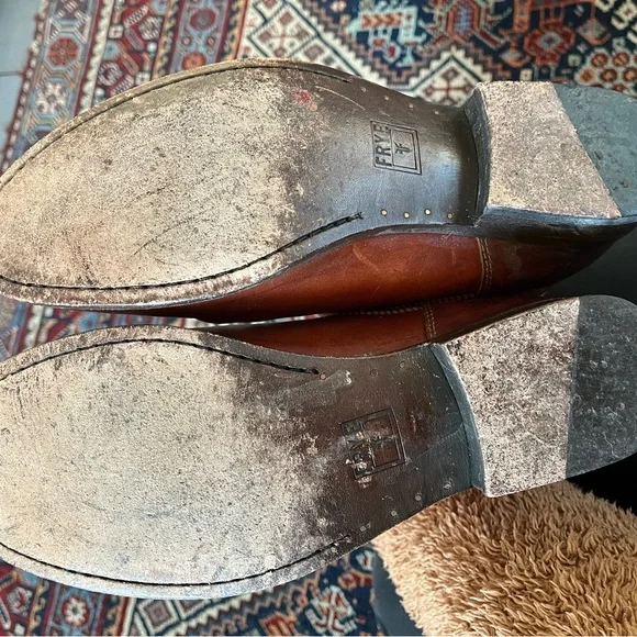 Frye Melissa Button Leather Zip Short Boot, #76501, Cognac Brown - Picture 4 of 4